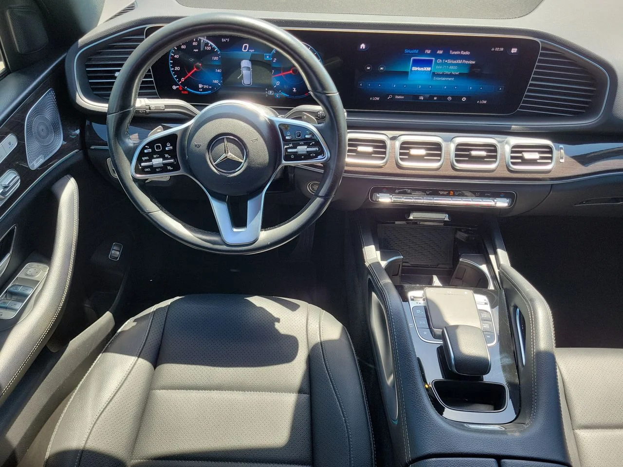 Used 2020 Gray Mercedes-Benz GLE 350 image 16