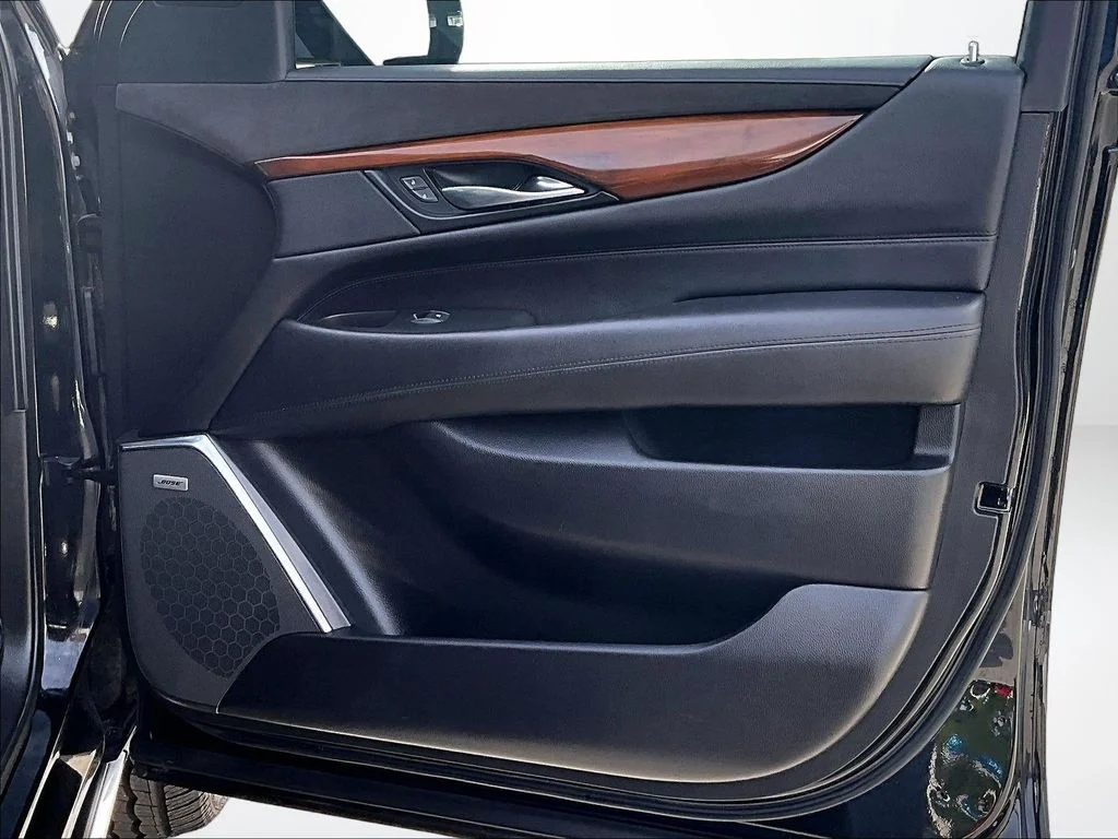 Used 2019 Black Cadillac Premium Luxury image 24