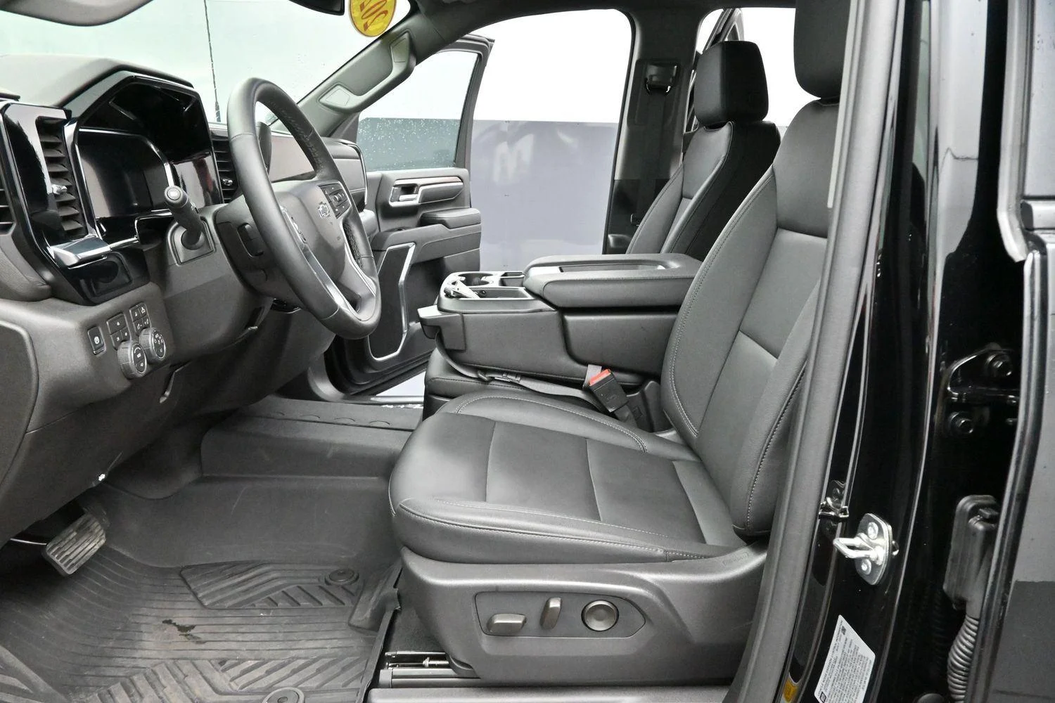 Used 2026 Black Chevrolet LT image 12