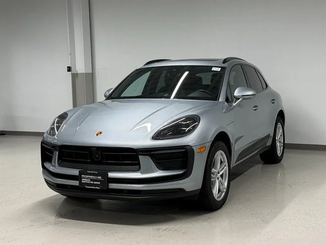 2026 Porsche Macan's photo