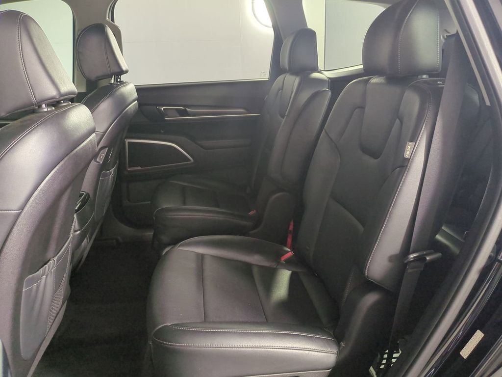 2023 Kia Telluride S - Photo 17