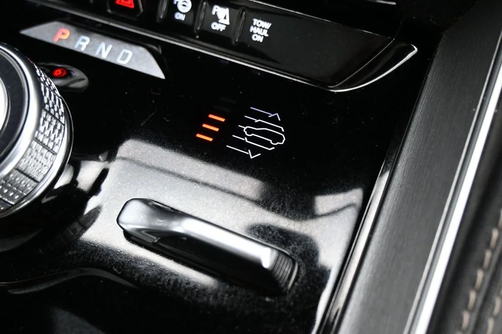 Used 2025 Black Jeep Series III image 23