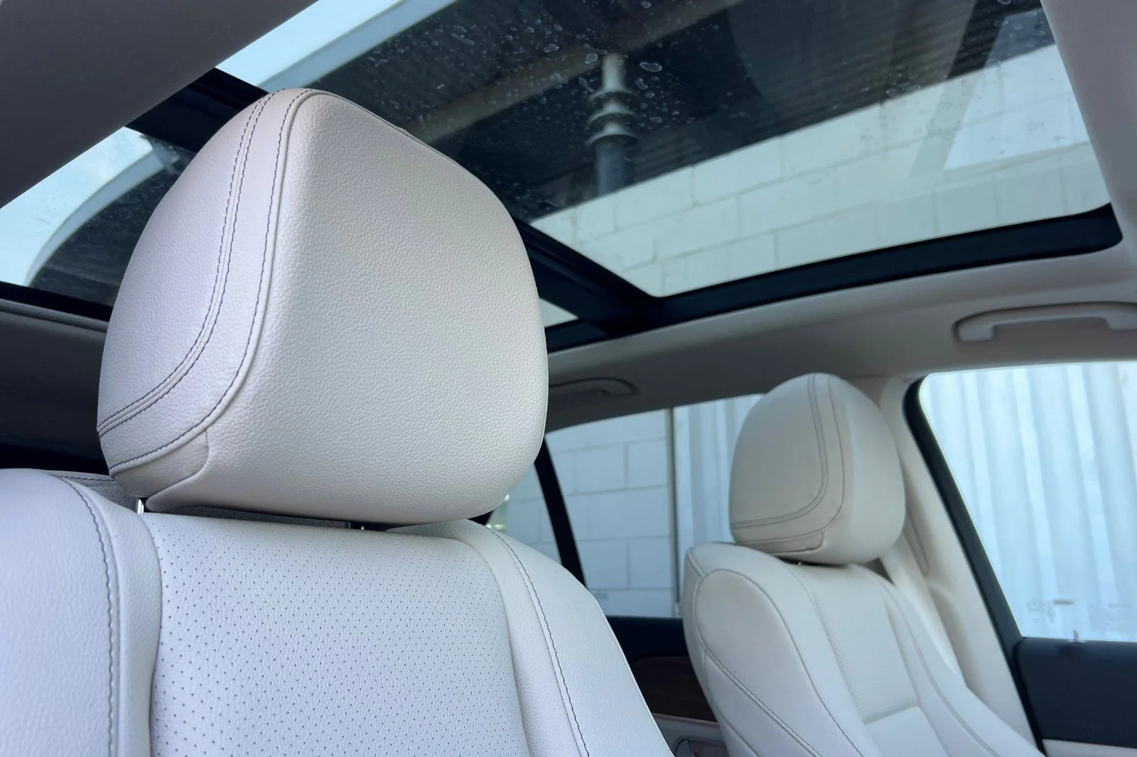 New 2026 White Mercedes-Benz GLE 450 image 19