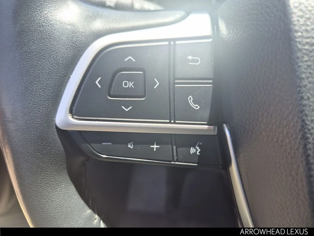 Used 2022 Gold Toyota Limited image 25
