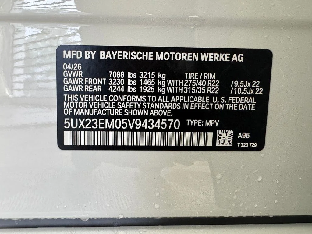 New 2027 Mineral White Metallic BMW xDrive40i image 24