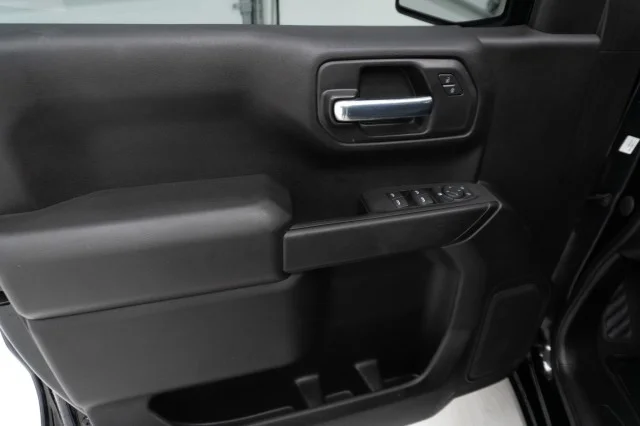 Used 2023 Black Chevrolet Custom image 16