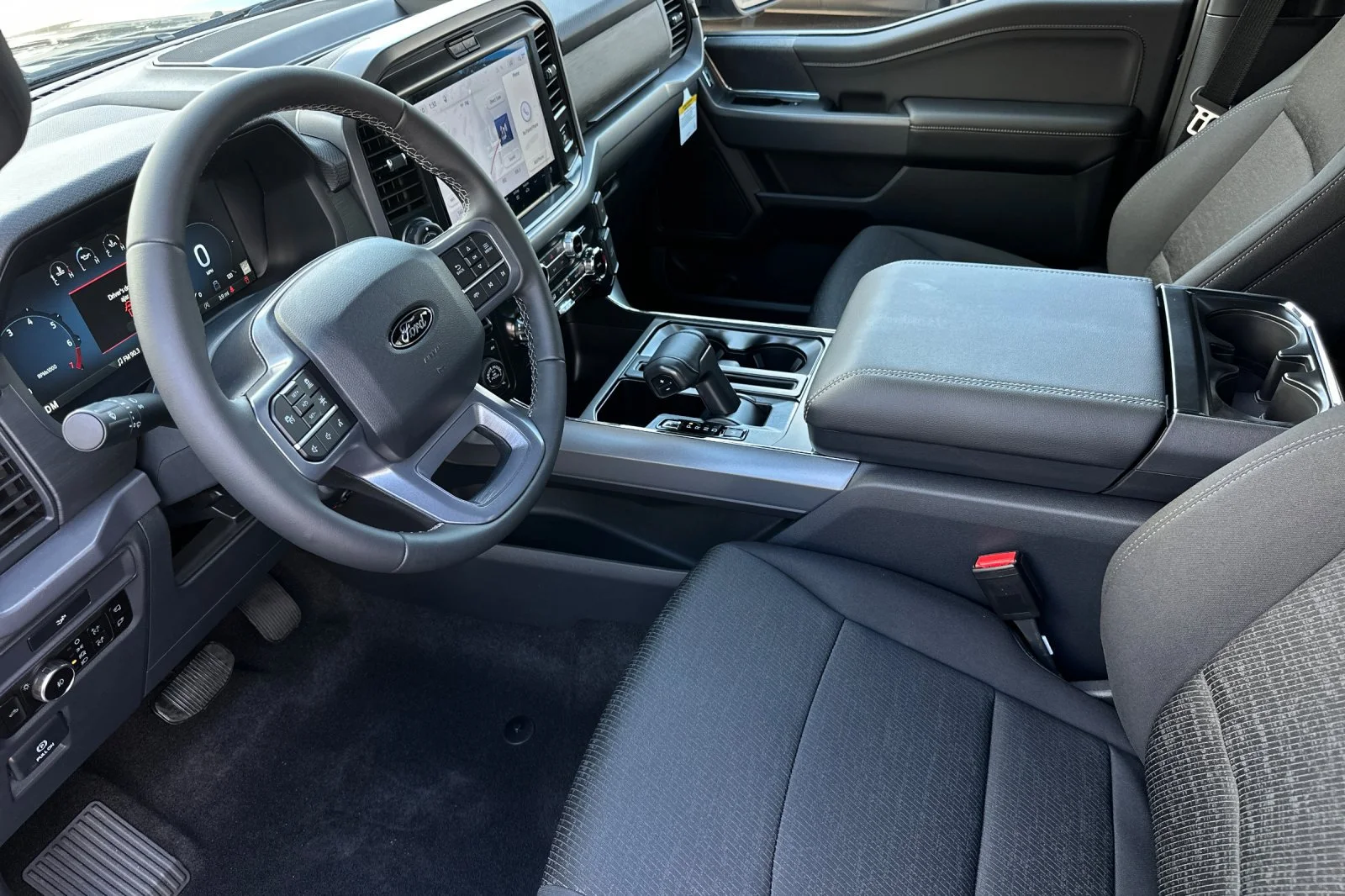 2026 Ford F-150 XLT - Photo 9