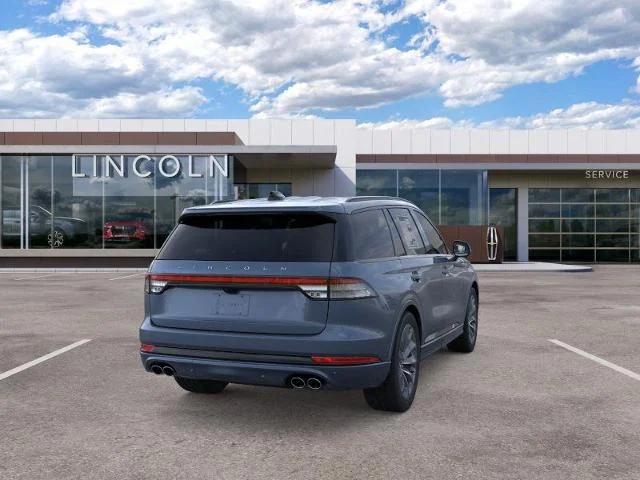 New 2026 Whisper Blue Metallic Clearcoat Lincoln Premiere® image 8