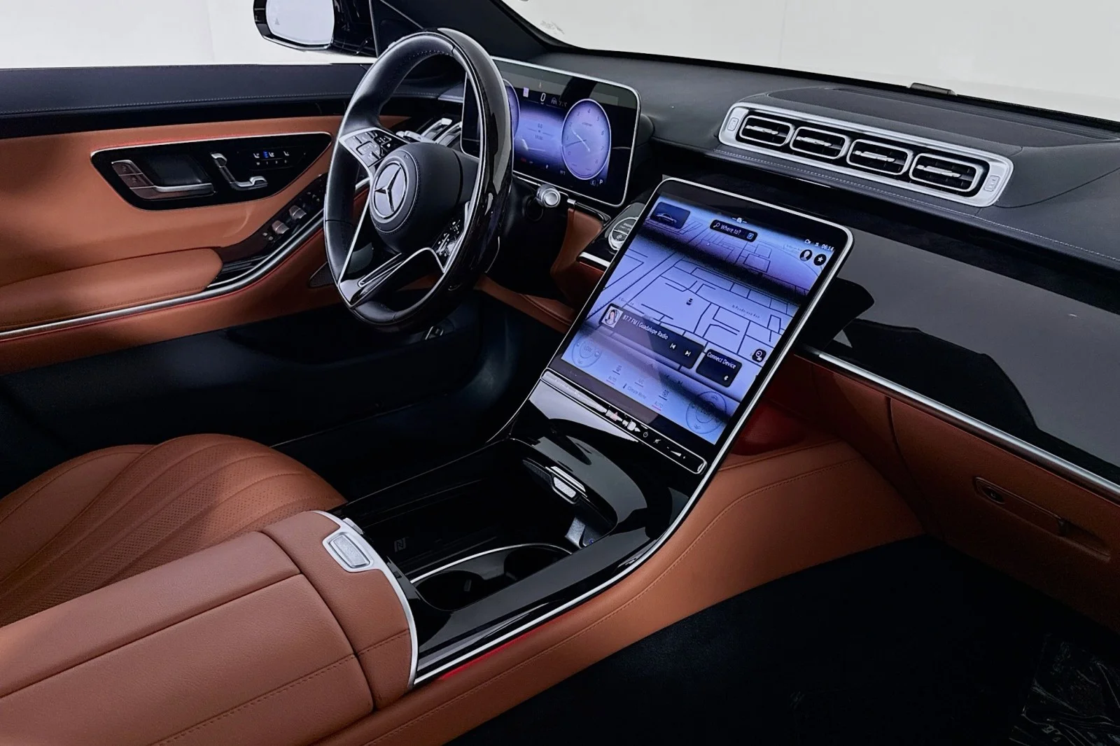 Certified Used 2026 Obsidian Black Metallic Mercedes-Benz S 500 image 18