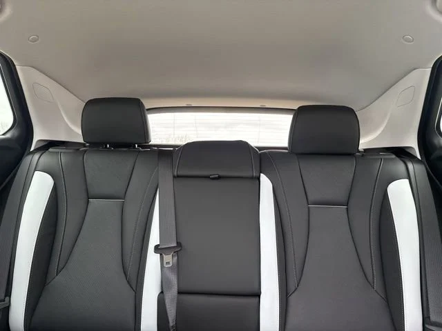 2026 Buick Envision Sport Touring - Photo 32