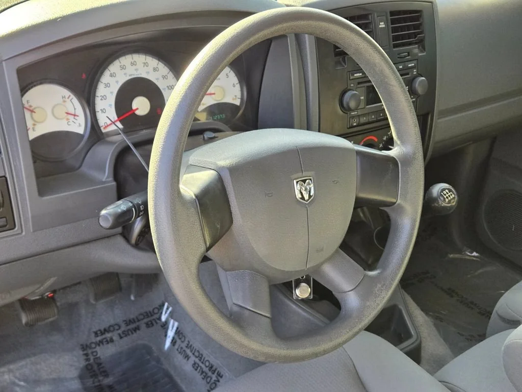 Used 2006 Patriot Blue Pear Dodge ST image 17