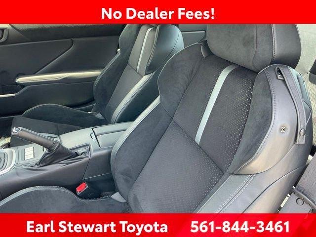 Certified Used 2025 HALO Toyota  image 20