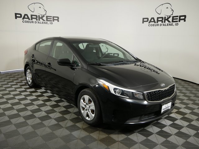 Used 2017 Aurora Black Kia LX w/ Popular Pkg image 4