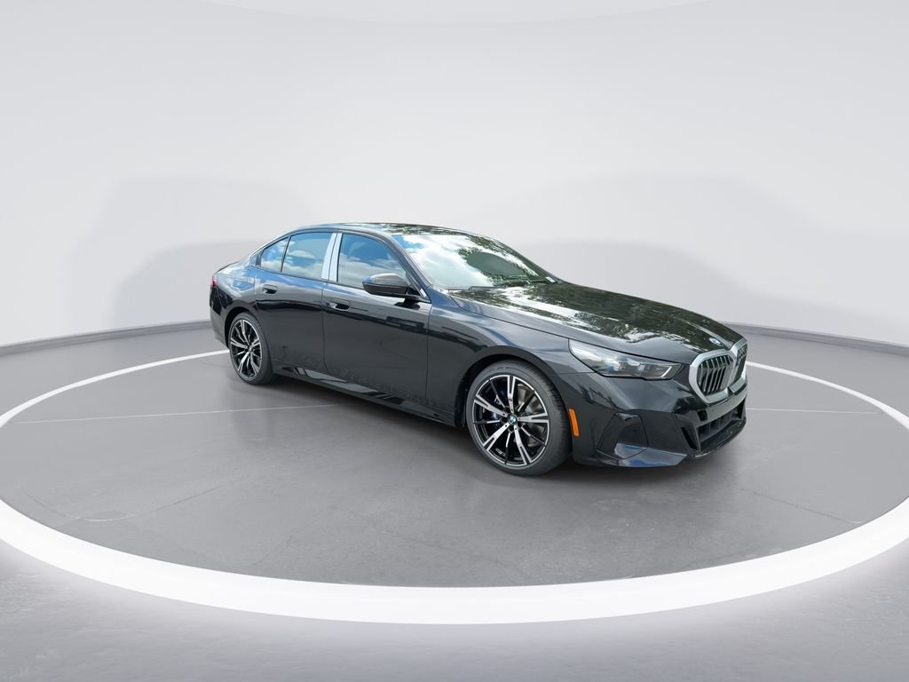 New 2027 Black BMW 530i xDrive image 2