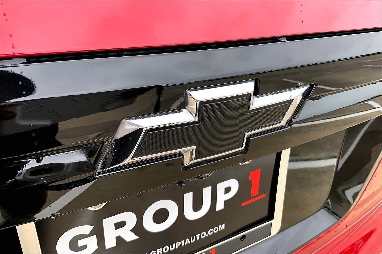 Used 2024 Radiant Red Tintcoat Chevrolet FWD RS image 31