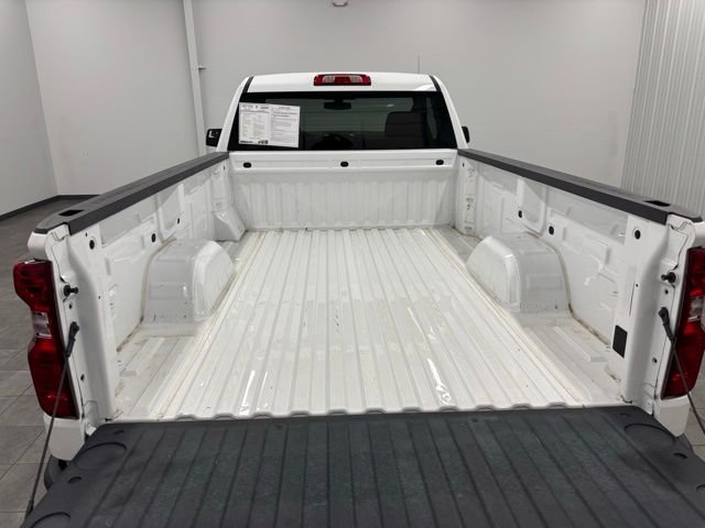 Used 2020 White Chevrolet WT image 8