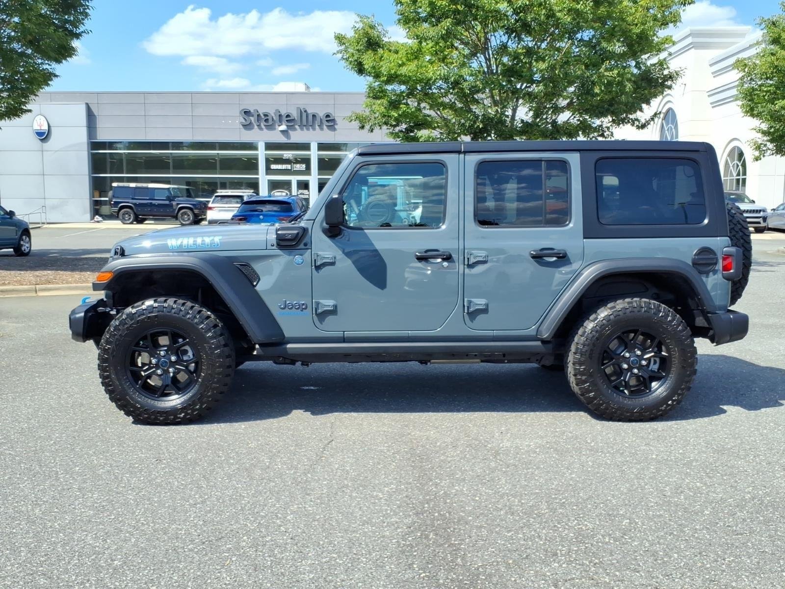 Used 2024 Anvil Clear Coat Jeep Willys image 3
