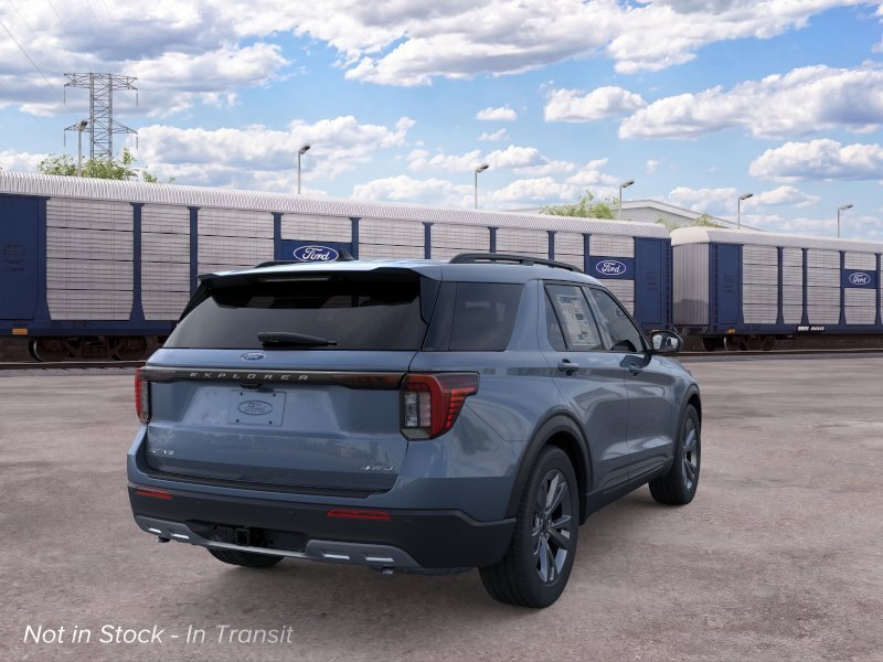 New 2026 Vapor Blue Metallic Ford Active image 8