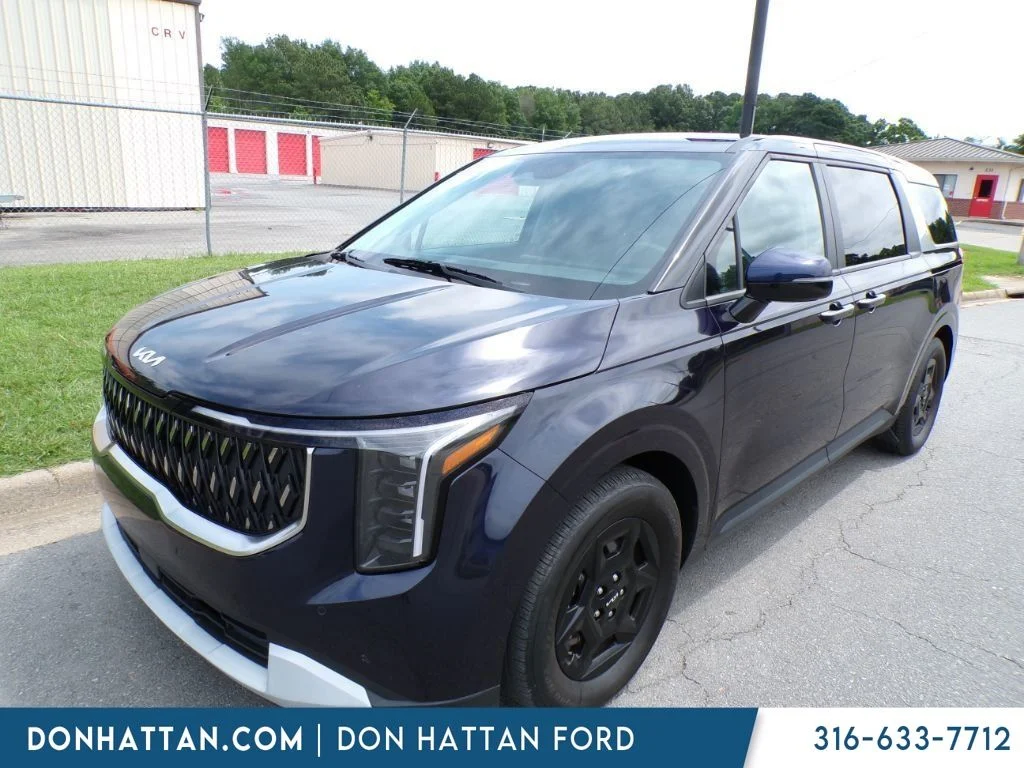 2025 Kia Sedona LXS's photo