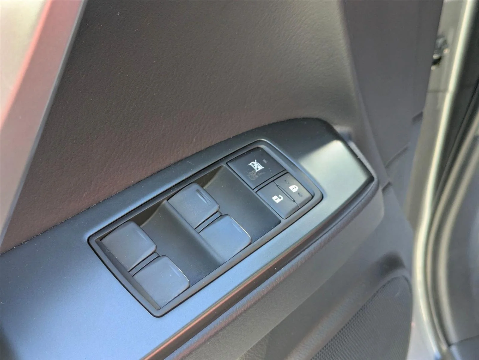 Used 2023 Nebula Gray Pearl Lexus GX 460 Premium image 3