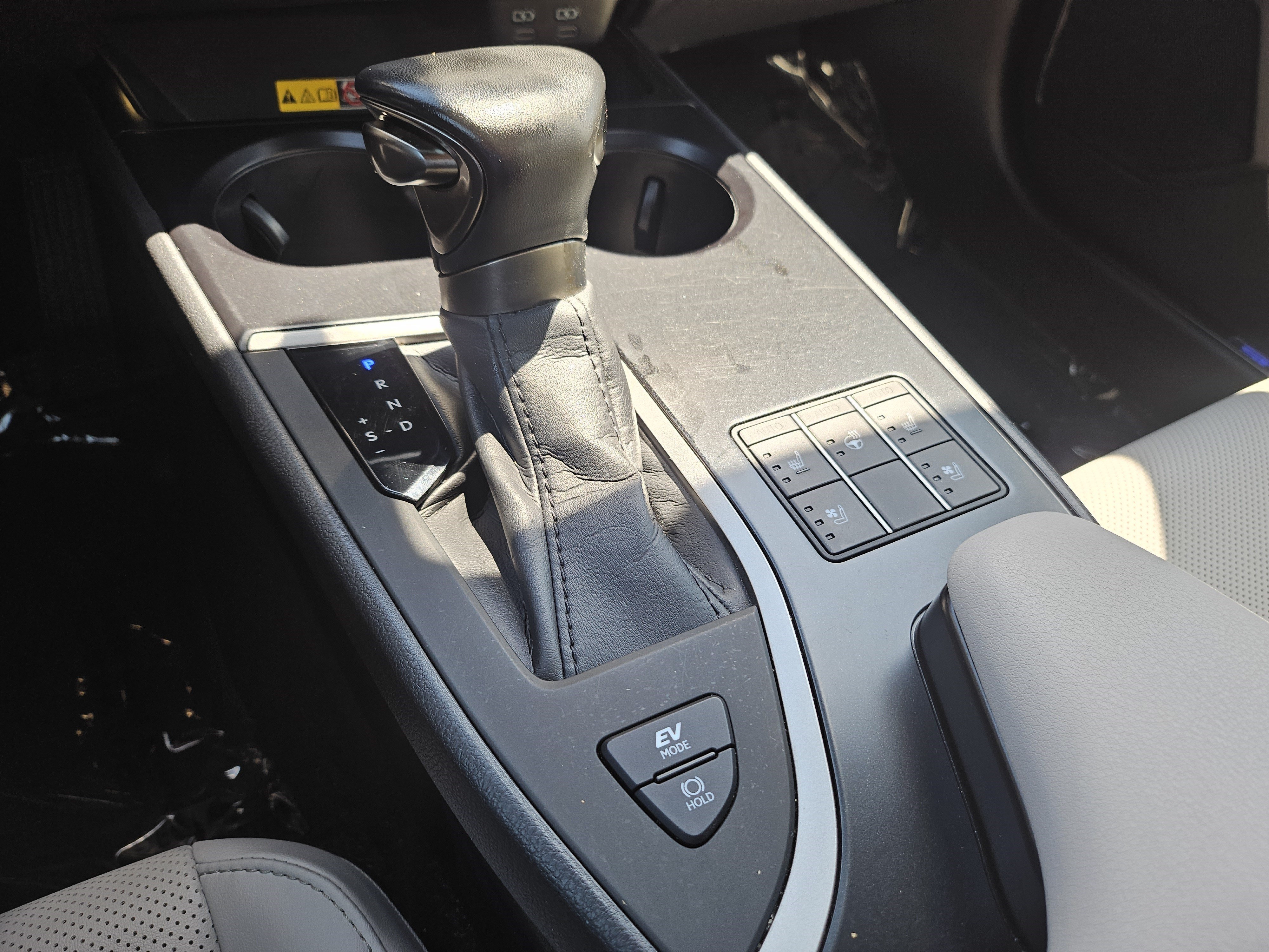 Certified Used 2024 ULTRA WHITE Lexus 250h F SPORT Design image 14
