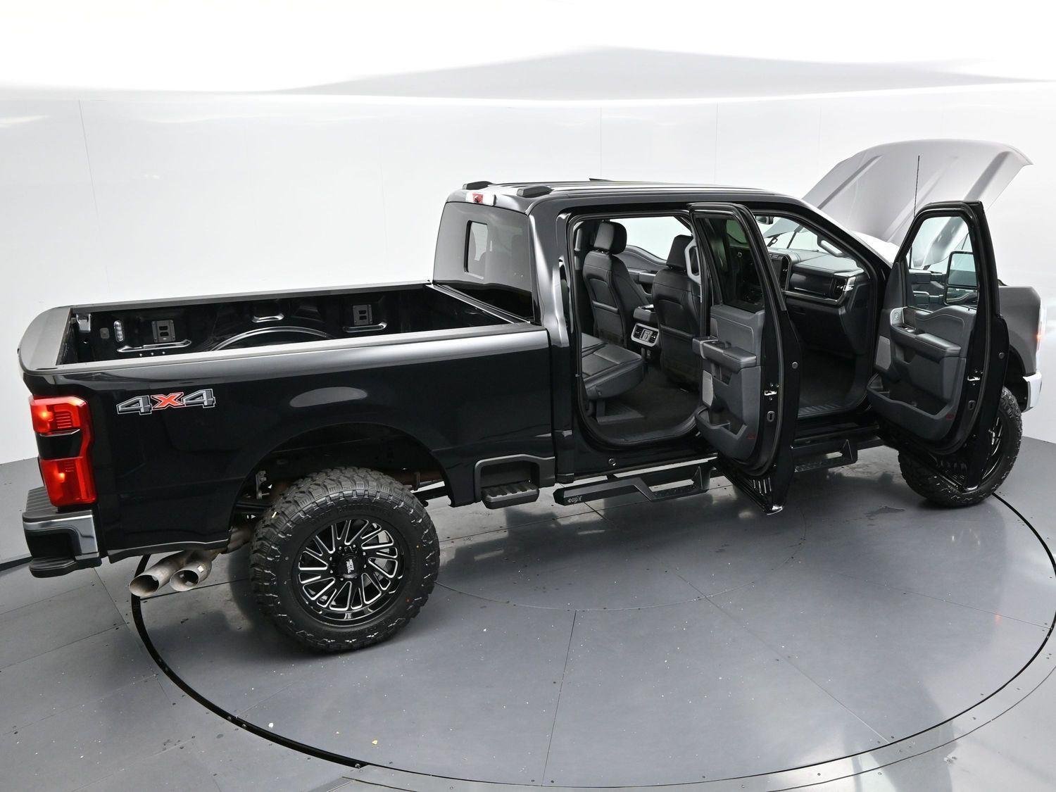 Used 2024 Agate Black Ford LARIAT image 42