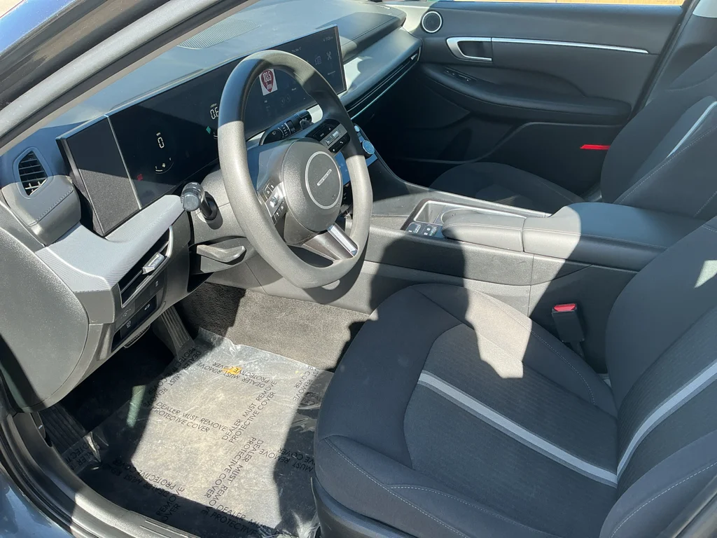 Used 2024 Portofino Gray Hyundai SEL image 11