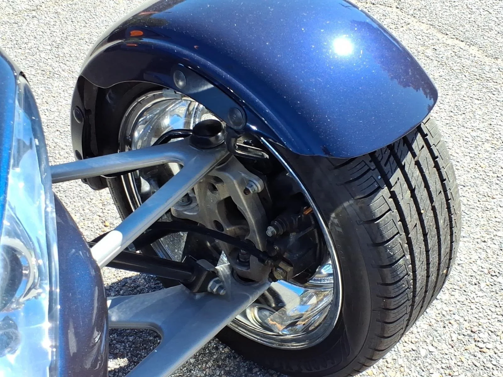 Used 2001 Prowler Midnight Blue Pearl Plymouth Roadster image 8