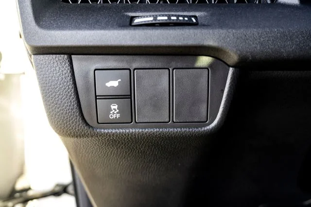 Certified Used 2025 Platinum Honda Sport-L image 16