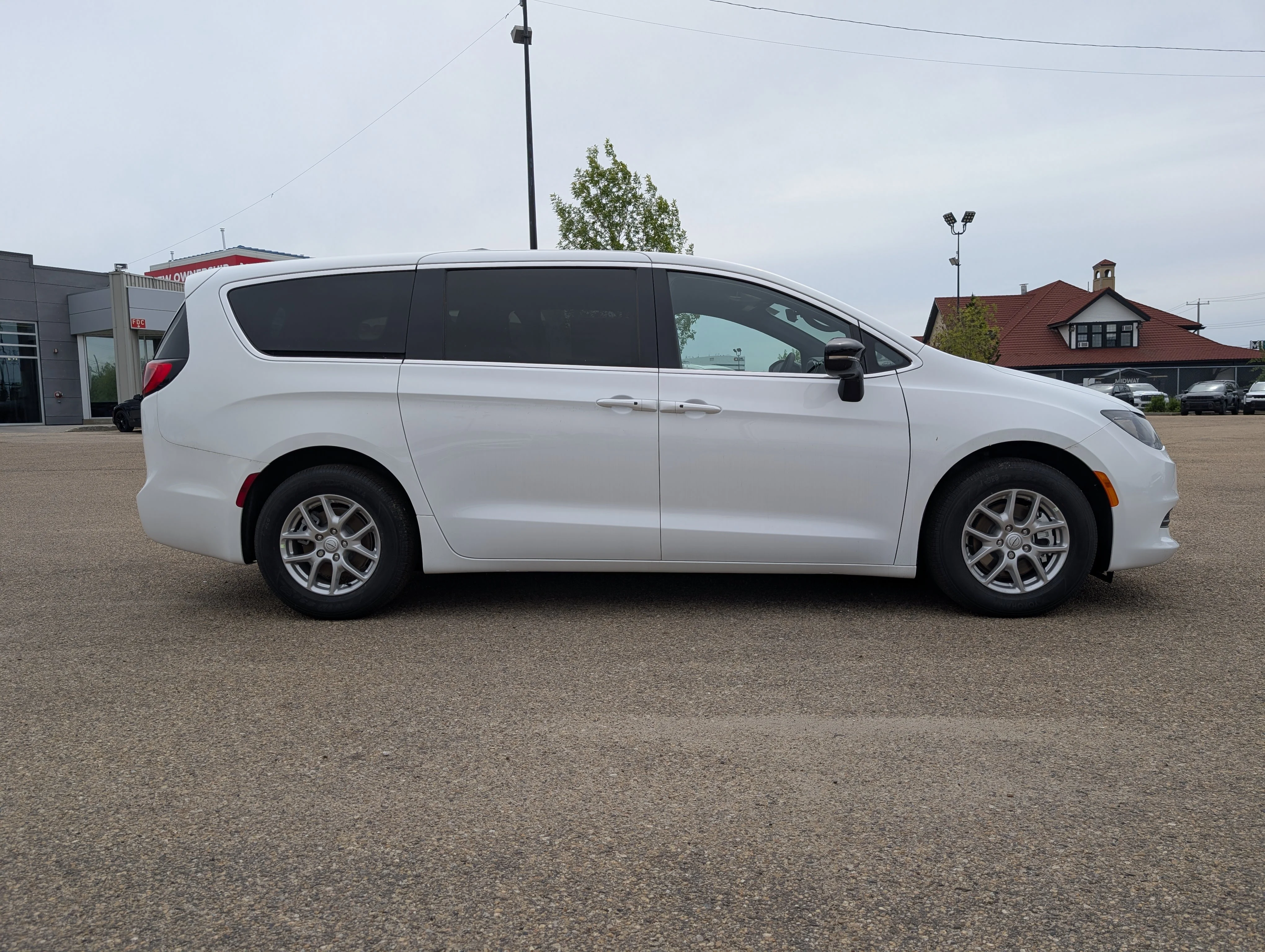 New 2026 Bright White Chrysler SXT image 8
