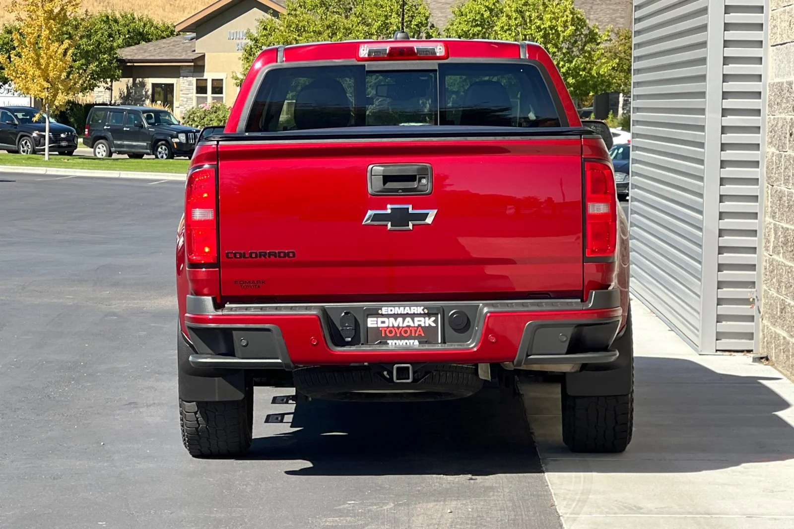 Used 2020 Cajun Red Tintcoat Chevrolet 4WD Z71 image 4