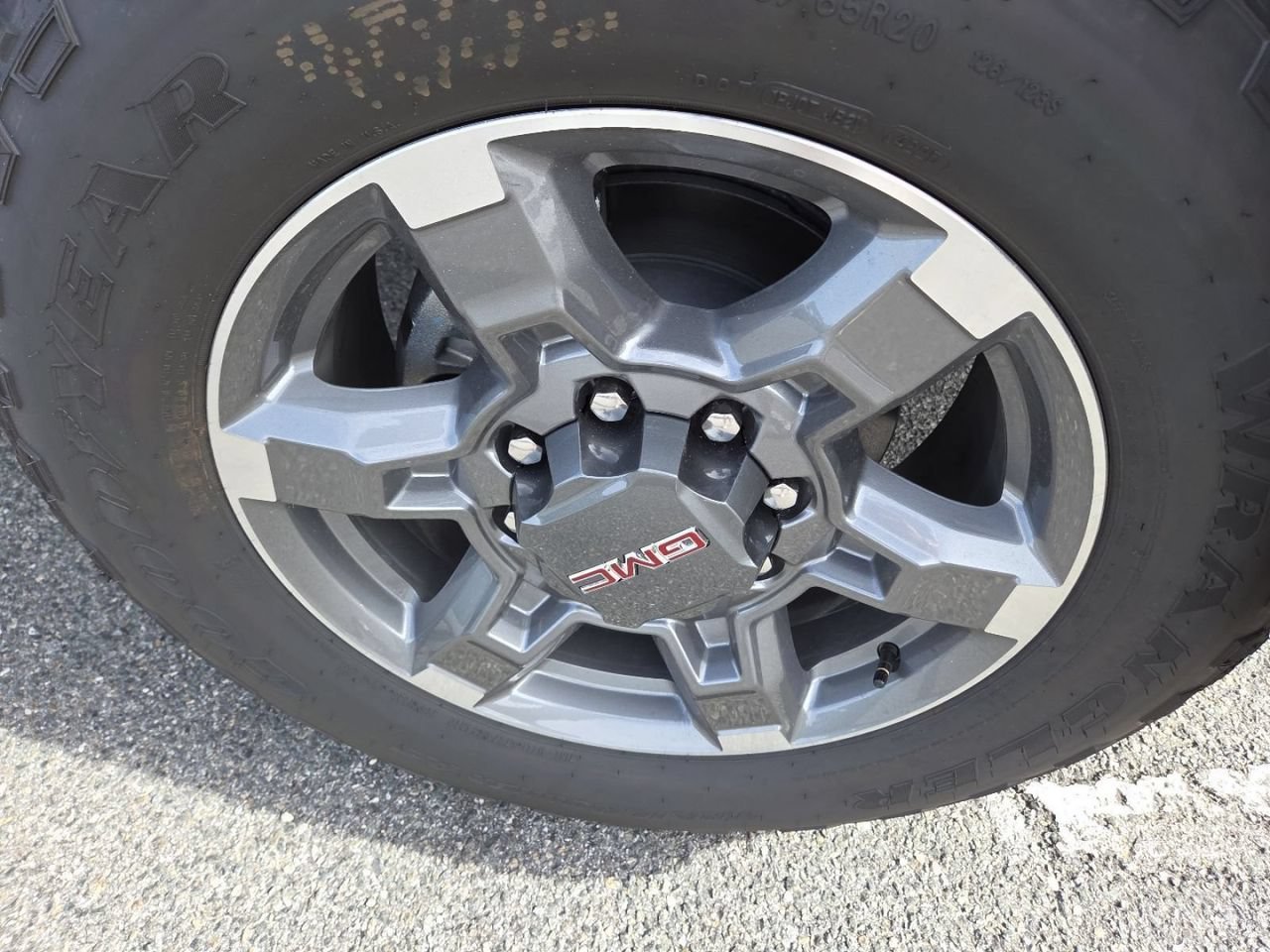 New 2026 Onyx Black GMC SLT image 16