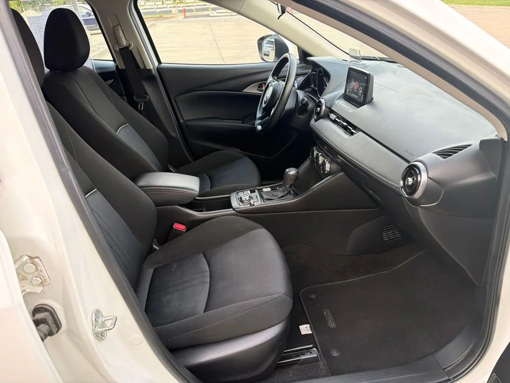 Used 2021 White Mazda Sport image 22