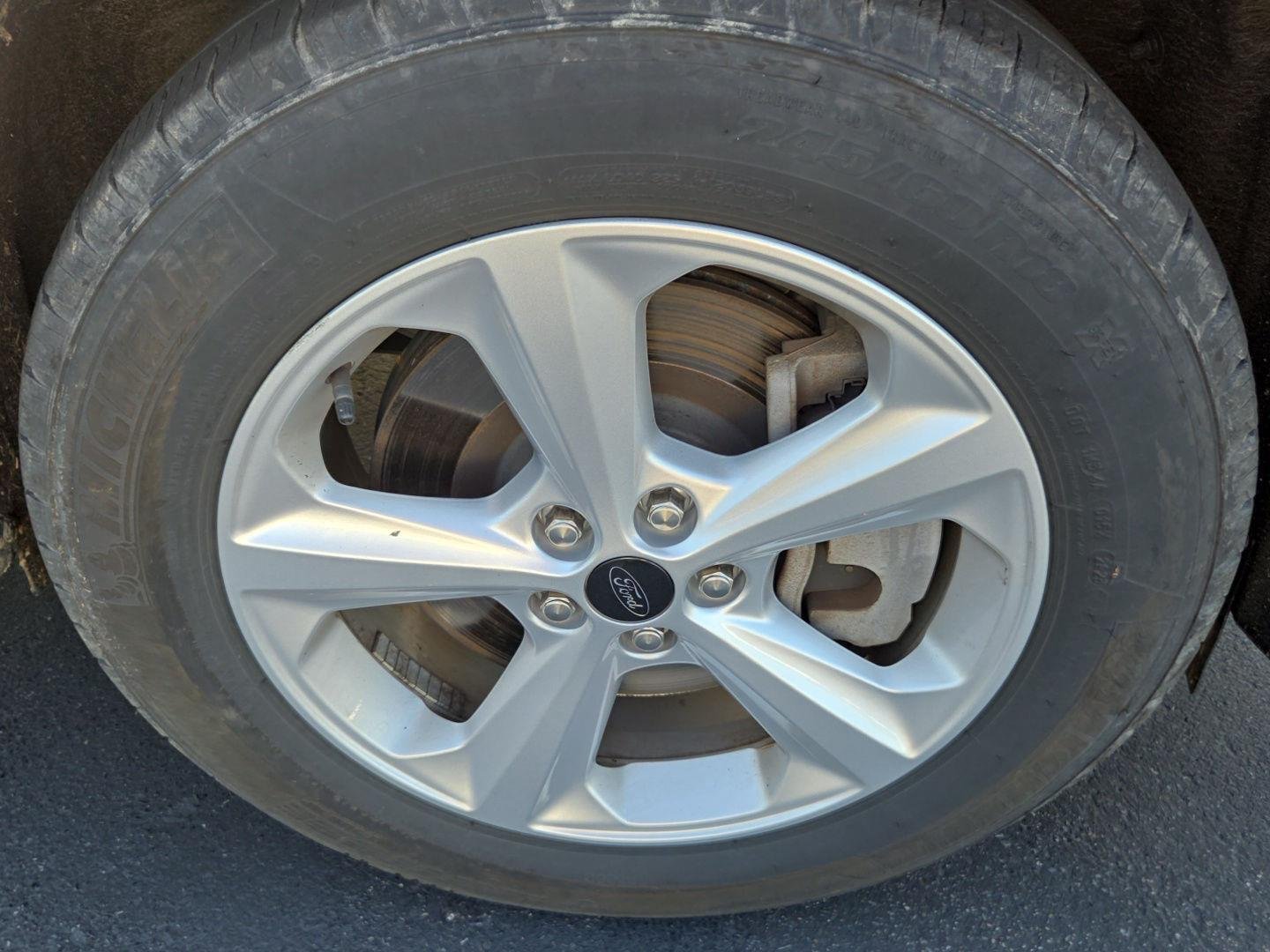 Used 2024 Carbonized Gray Metallic Ford SE image 7