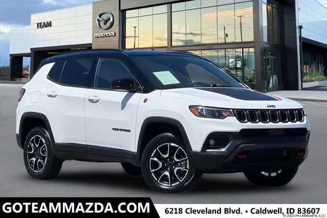 2025 Jeep Compass Trailhawk