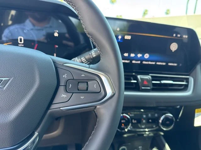 New 2026 White Chevrolet LT image 32