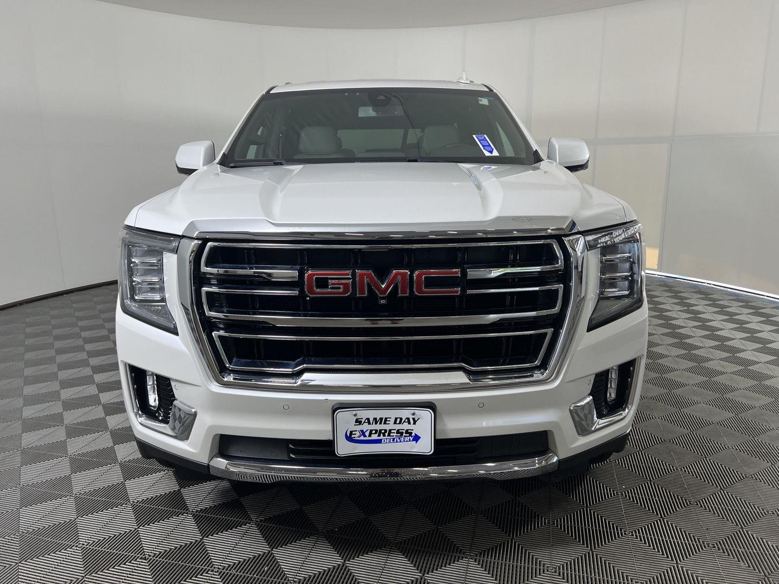 Used 2022 White Frost GMC SLT image 35
