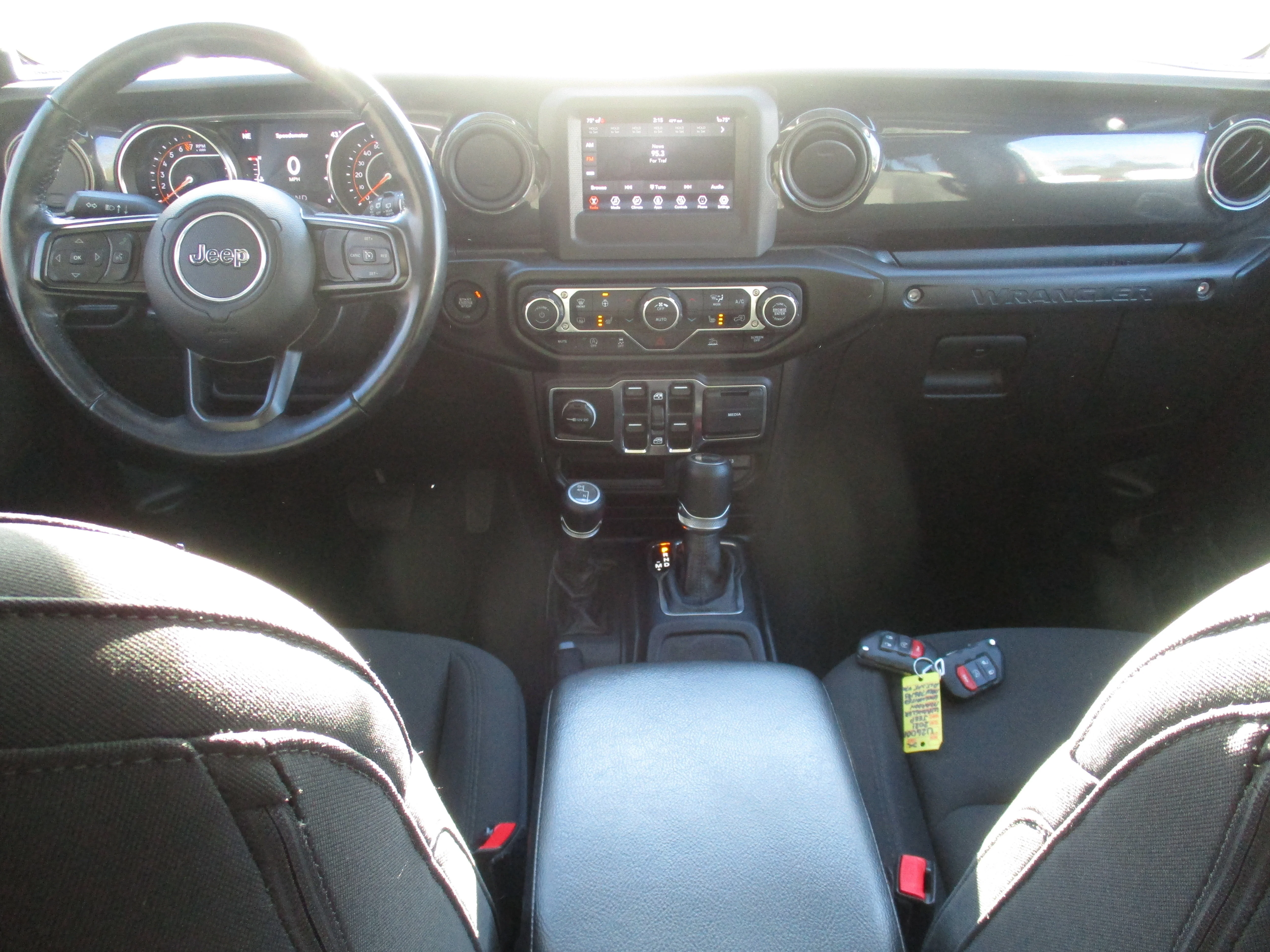 Used 2021 Snazzberry Pearlcoat Jeep Unlimited Sport Altitude image 30