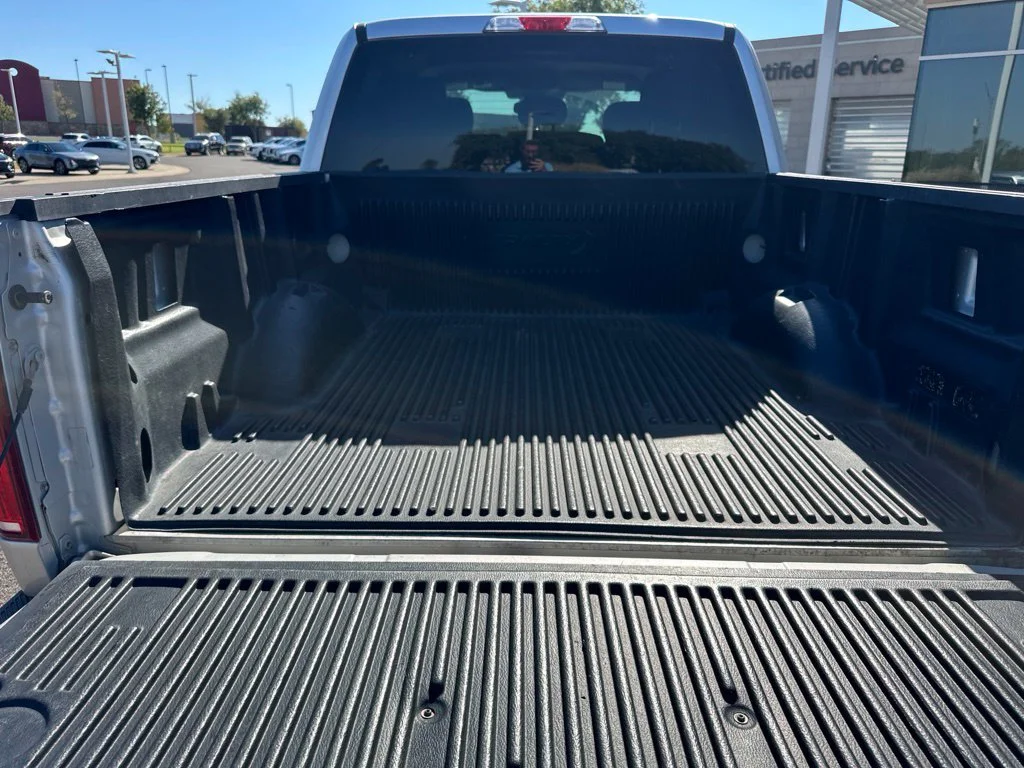 Used 2019 Silver Ford XLT image 11
