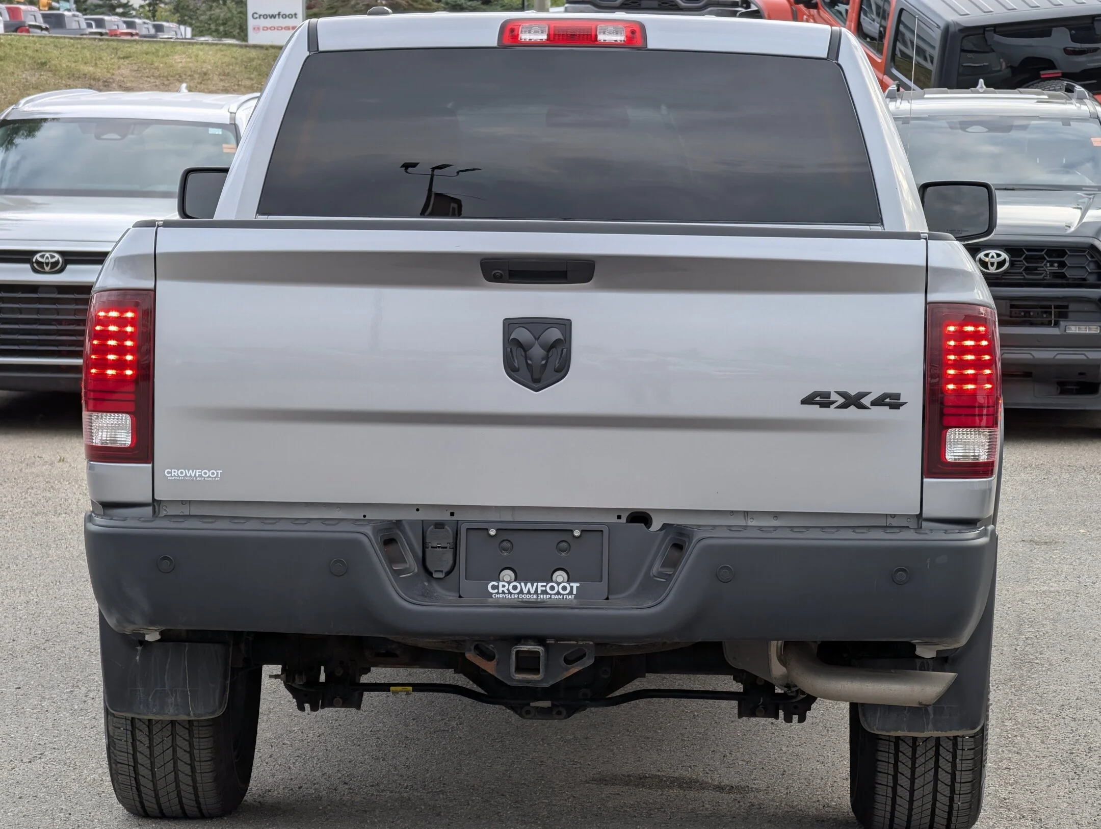 Certified Used 2022 Silver RAM Warlock - - Heated Seats & Wheel - Remote Start - Premium Interior - 8.4 Touchscreen & More! image 8