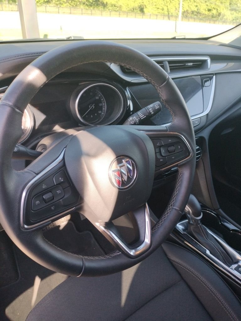 Used 2023 Ebony Twilight Metallic Buick Select image 4