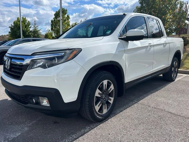 Used 2019  Honda RTL image 1