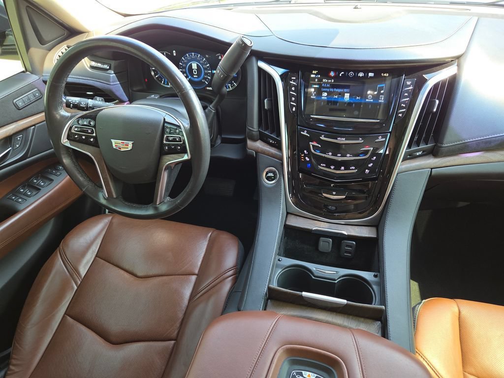 Used 2020 Dark Adriatic Blue Metallic Cadillac Premium Luxury image 37