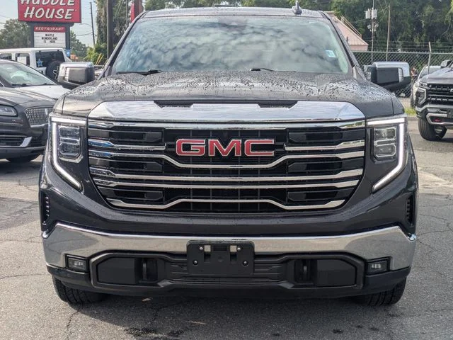 Used 2024 Silver GMC SLT image 9