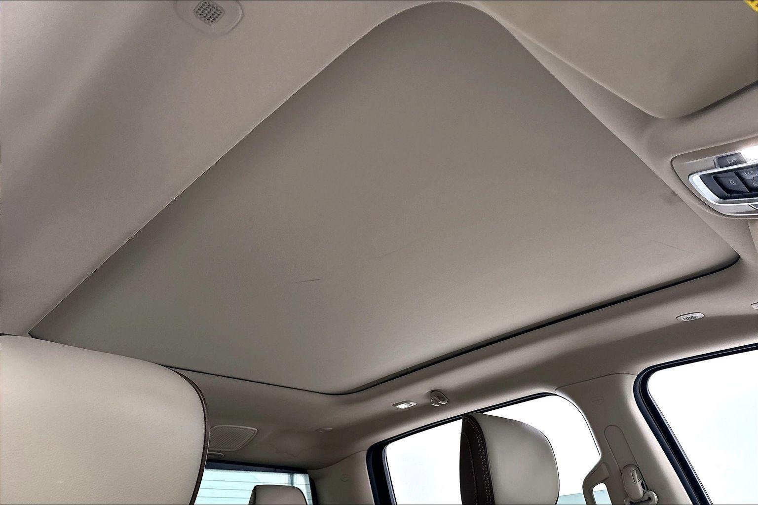 Used 2020 Patriot Blue Pearlcoat Ram Laramie image 30