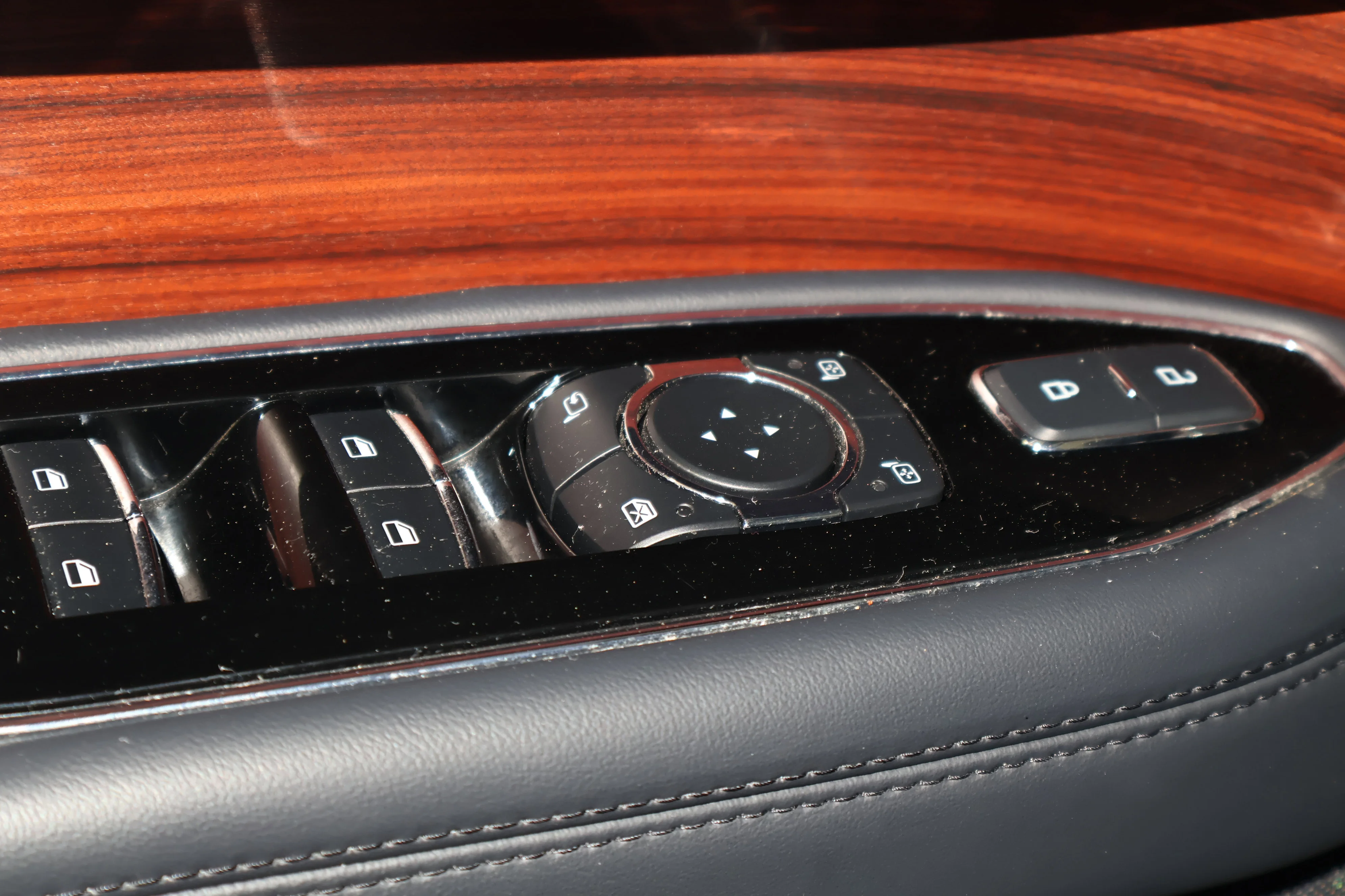 2024 Lincoln Navigator Premiere - Photo 37