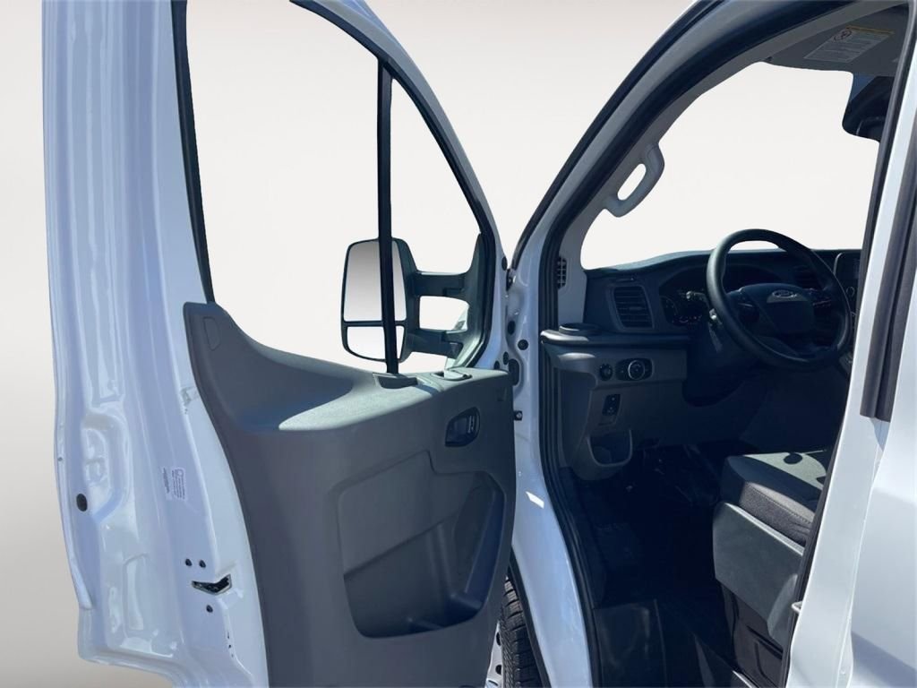 New 2024 Oxford White Ford Cargo Van image 14