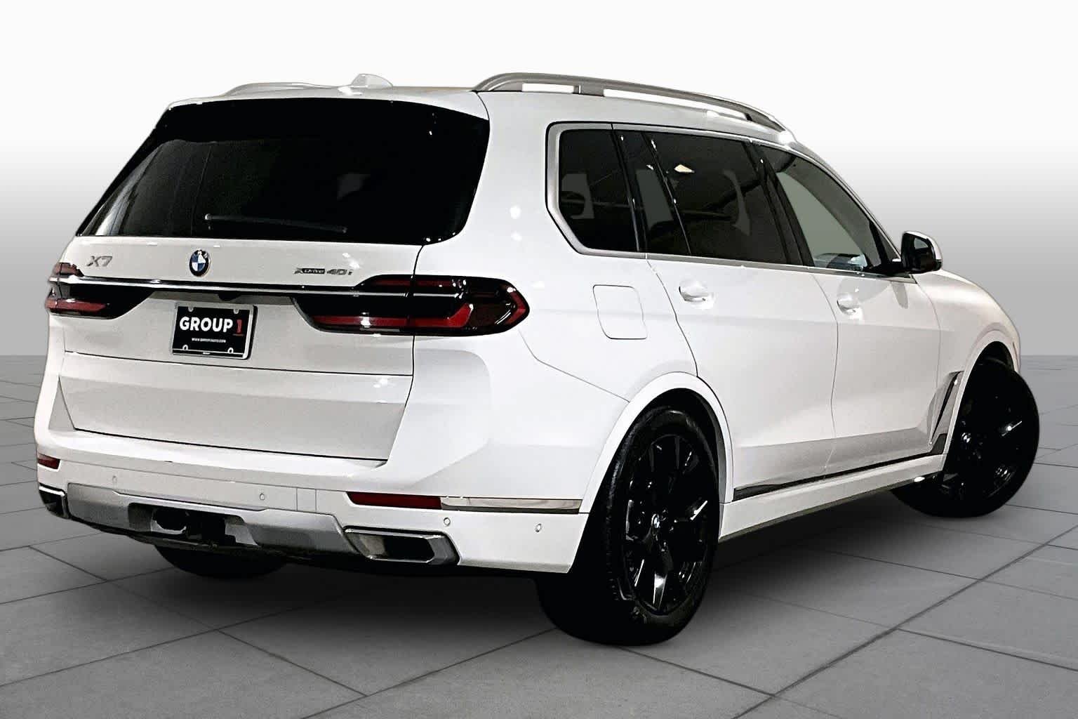 Certified Used 2023 Alpine White BMW xDrive40i image 12