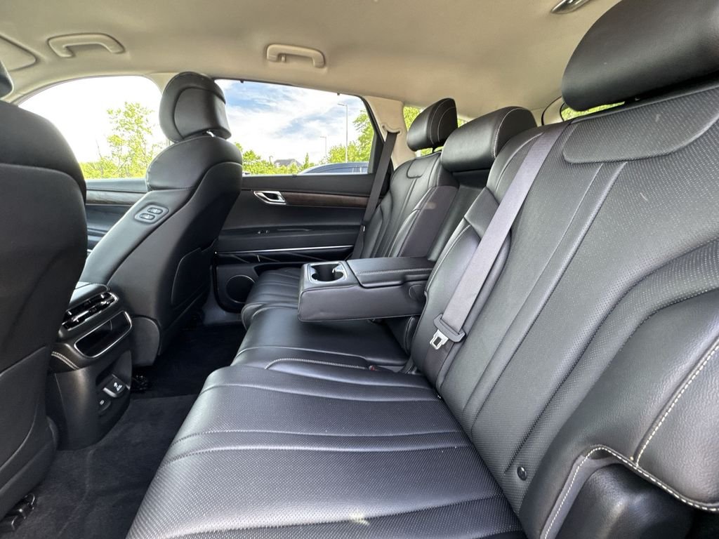 Used 2024 Savile Silver Genesis 2.5T image 25
