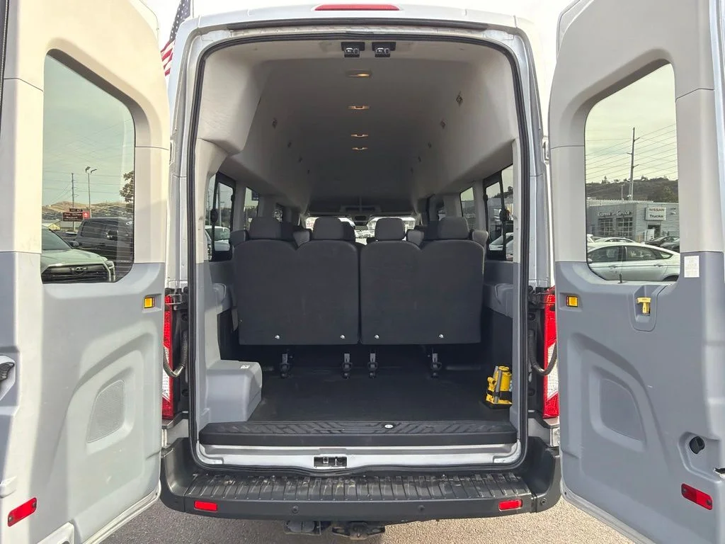 Used 2016 Ingot Silver Ford XLT image 7